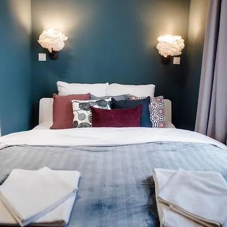 Appartement 5 Bedrooms With Ac In Center Boedapest