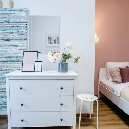 Apartment 5 Bedrooms With Ac In Center Budapest